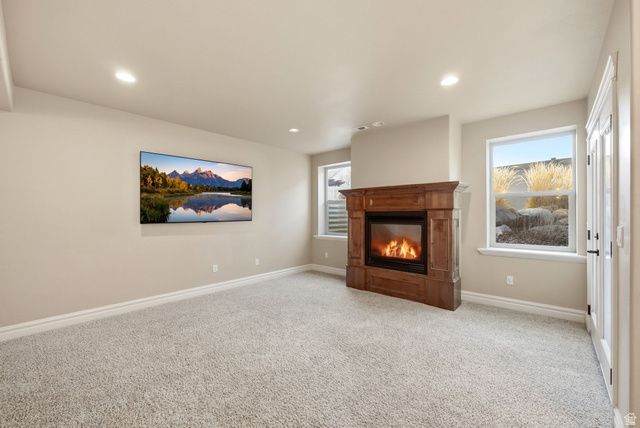 5997 ROUNDUP CT, Mountain Green, UT 84050