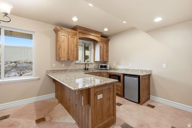 5997 ROUNDUP CT, Mountain Green, UT 84050