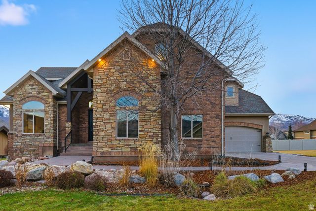 5997 ROUNDUP CT, Mountain Green, UT 84050