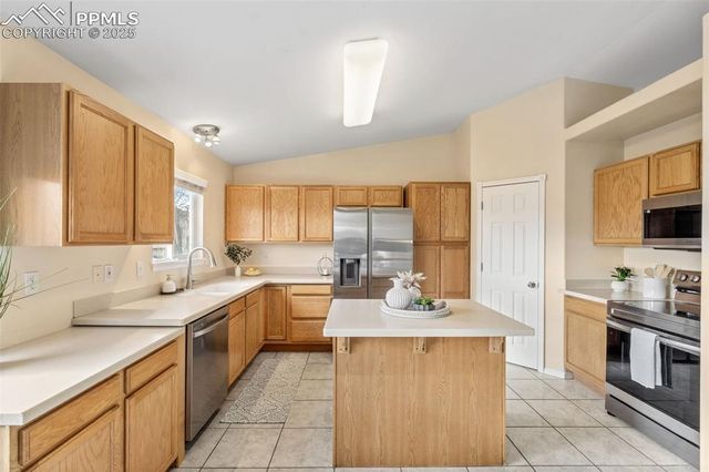 4667 Clinebell Lane, Colorado Springs, CO 80916