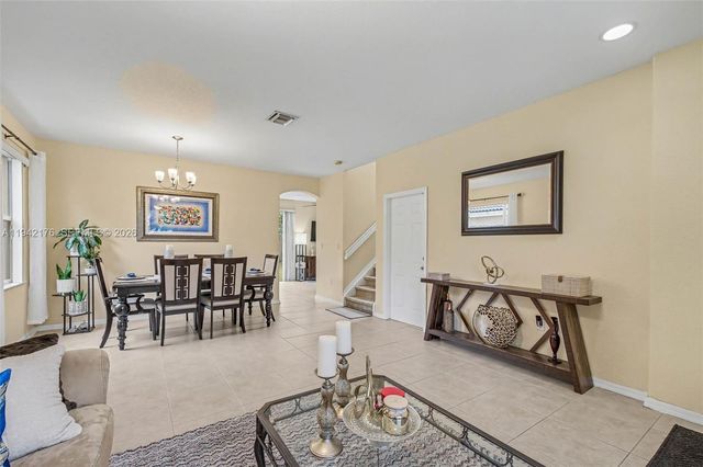 1939 SE 13th St, Homestead, FL 33035