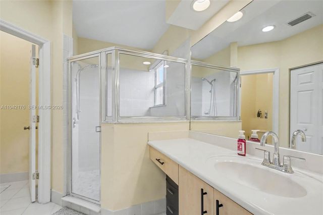 1939 SE 13th St, Homestead, FL 33035