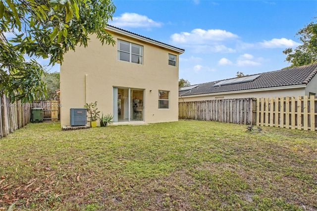 1939 SE 13th St, Homestead, FL 33035