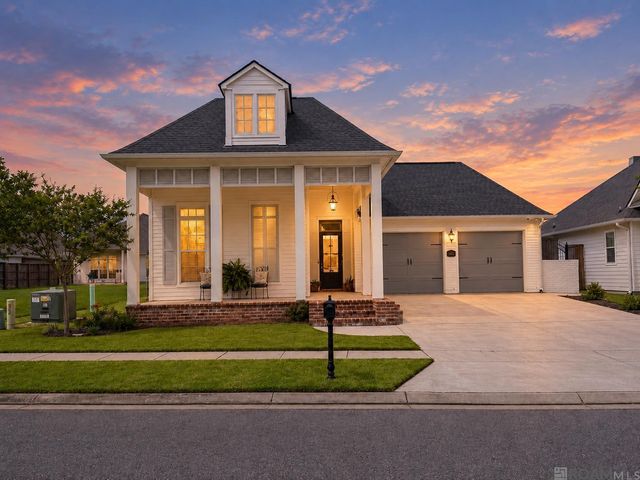 38182 Emery Ln, Prairieville, LA 70769