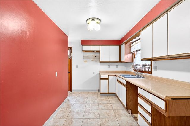 2421 Cronemeyer Ave, Reserve, PA 15212