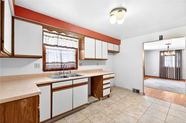 2421 Cronemeyer Ave, Reserve, PA 15212