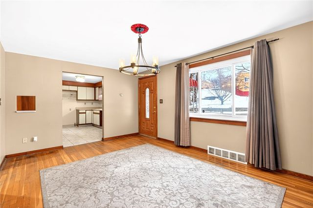 2421 Cronemeyer Ave, Reserve, PA 15212