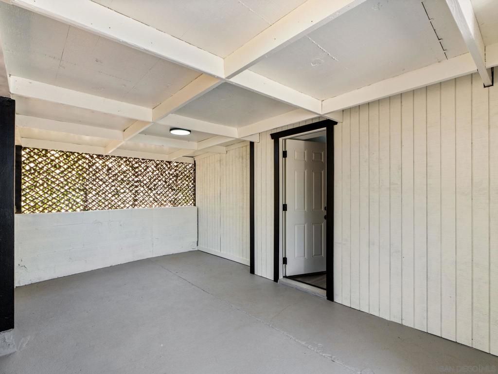 Image 25 of property listing at 9209 Adlai, Lakeside, CA 92040