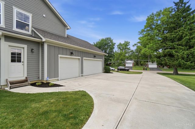 5021 Belleview Avenue, Blue Ash, OH 45242