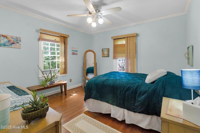 811 Chattawka Lane, New Bern, NC 28560