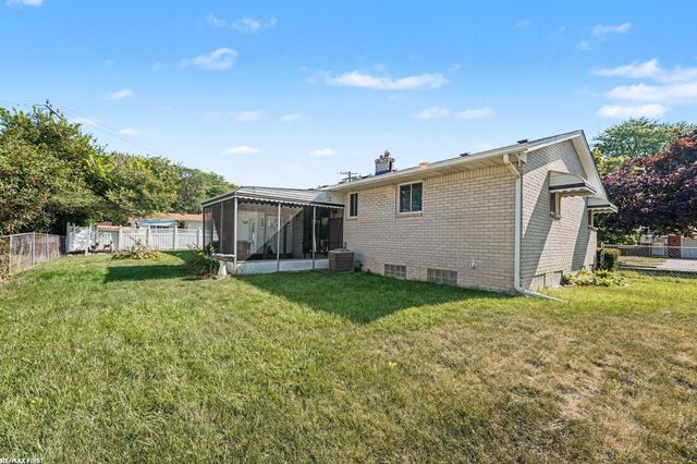 36415 Winterset Drive, Clinton Township, MI 48035