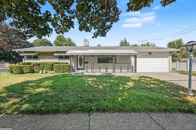 36415 Winterset Drive, Clinton Township, MI 48035