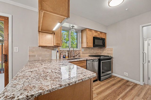 36415 Winterset Drive, Clinton Township, MI 48035