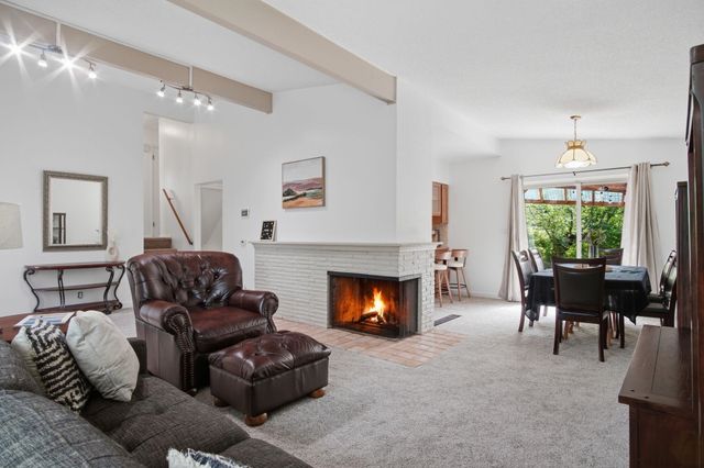 6814 N Wall St, Spokane, WA 99208