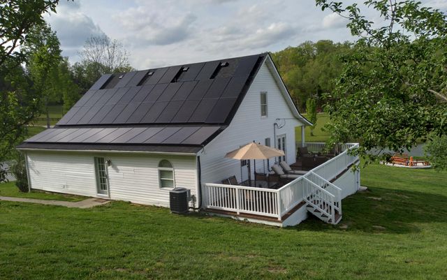 1037 High Rock Road, Stanton, KY 40380