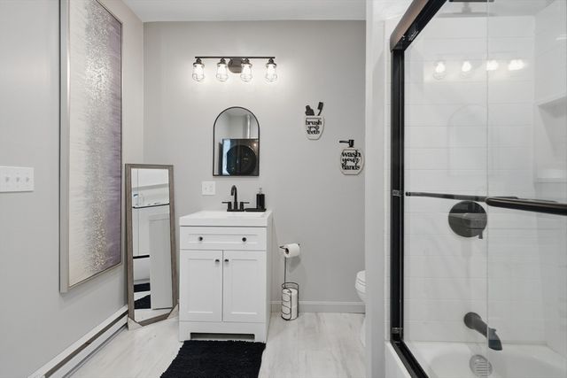 66 Rosewood Terrace, Dartmouth, MA 02747