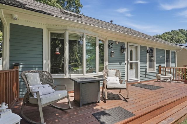 66 Rosewood Terrace, Dartmouth, MA 02747