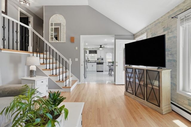 66 Rosewood Terrace, Dartmouth, MA 02747