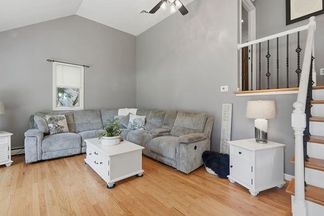 66 Rosewood Terrace, Dartmouth, MA 02747