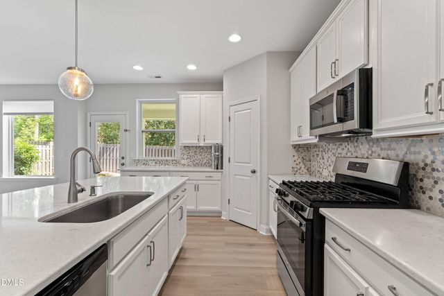124 Chapel Run Way, Chapel Hill, NC 27517