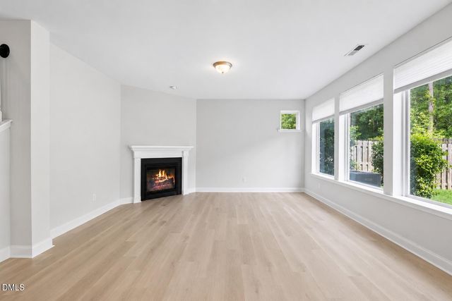 124 Chapel Run Way, Chapel Hill, NC 27517