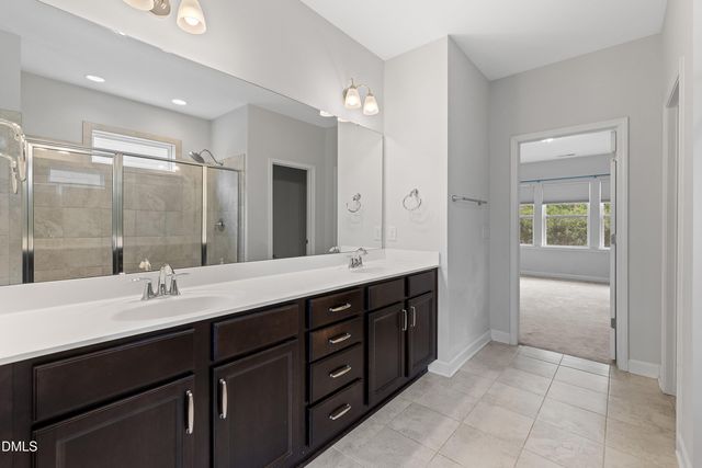 124 Chapel Run Way, Chapel Hill, NC 27517