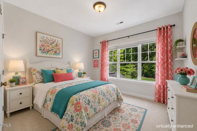124 Chapel Run Way, Chapel Hill, NC 27517