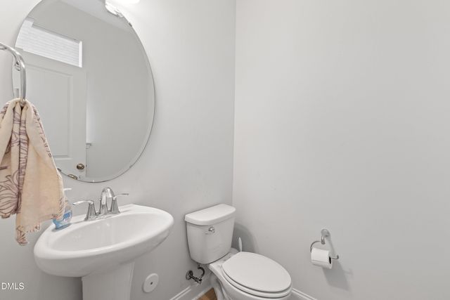 124 Chapel Run Way, Chapel Hill, NC 27517