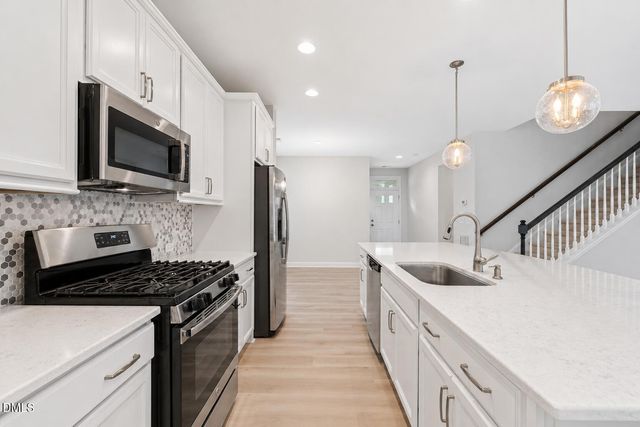 124 Chapel Run Way, Chapel Hill, NC 27517