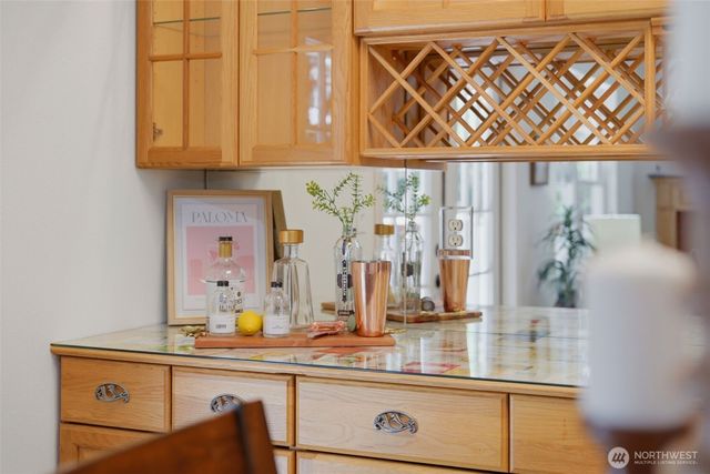 5204 65th Avenue W, University Place, WA 98467