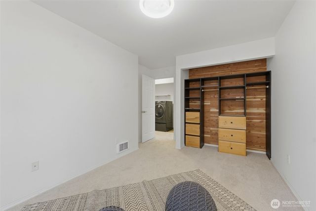 5204 65th Avenue W, University Place, WA 98467