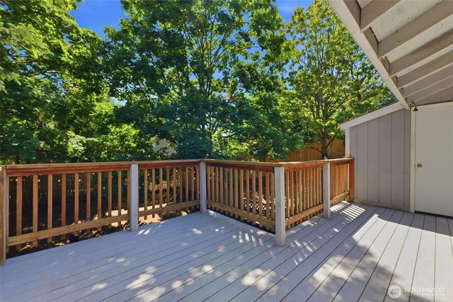 5204 65th Avenue W, University Place, WA 98467