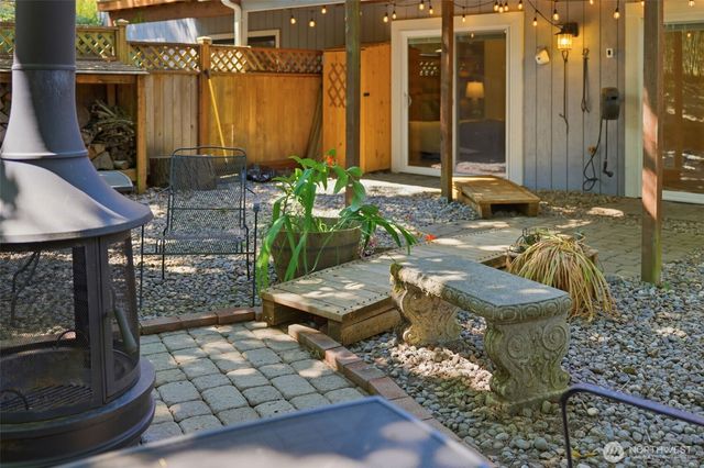 5204 65th Avenue W, University Place, WA 98467
