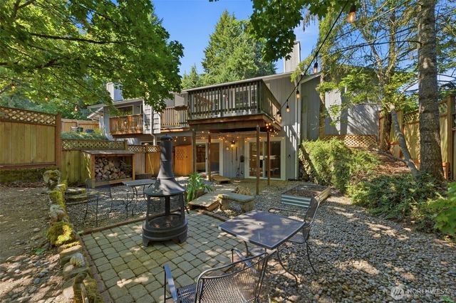 5204 65th Avenue W, University Place, WA 98467
