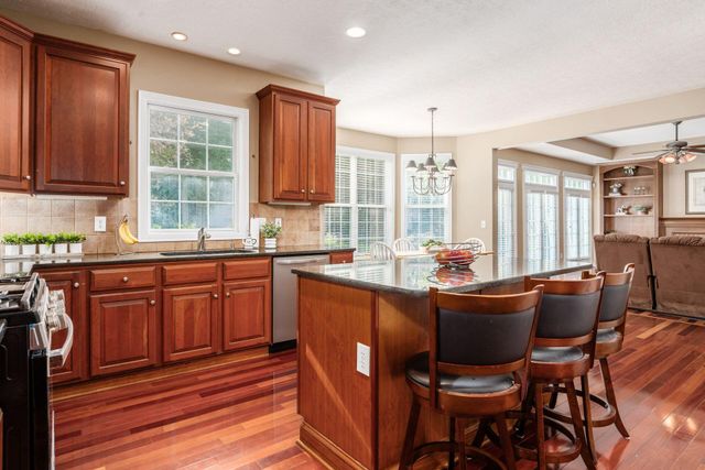 5232 Settlement Drive, New Albany, OH 43054