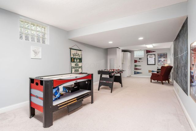 5232 Settlement Drive, New Albany, OH 43054