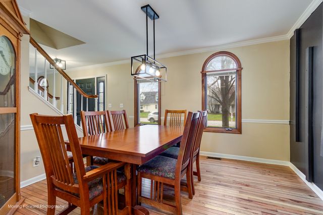 1911 Sapphire Lane, Aurora, IL 60506