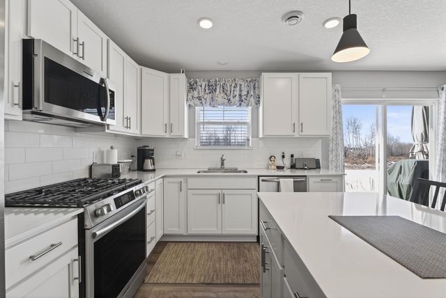 8062 149th Lane NW, Anoka, MN 55303