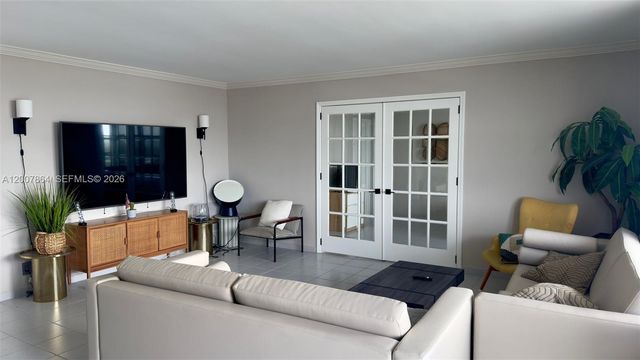 9225 Collins Ave 812, Surfside, FL 33154