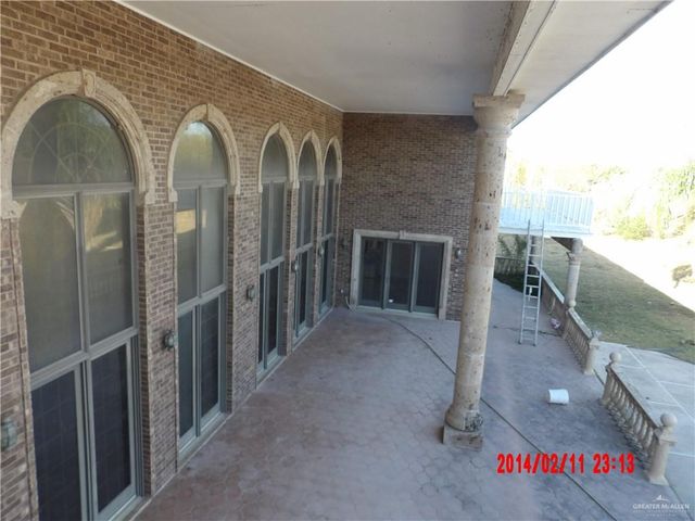 3324 N International N Boulevard, Mercedes, TX 78570