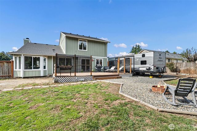 11505 232nd Avenue Ct E, Buckley, WA 98321