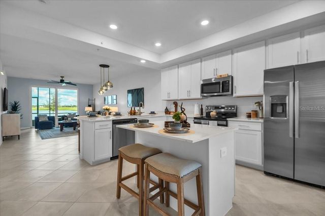 19110 SCALLOP LOOP 105, Bradenton, FL 34211