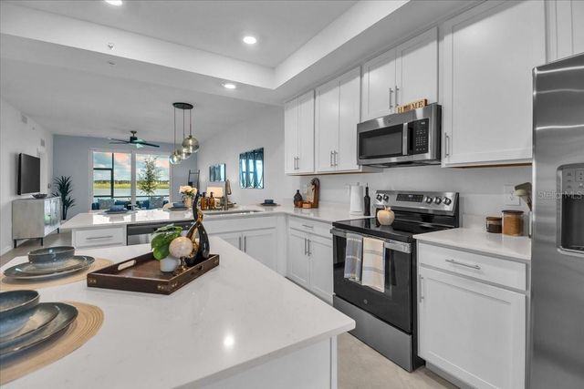 19110 SCALLOP LOOP 105, Bradenton, FL 34211