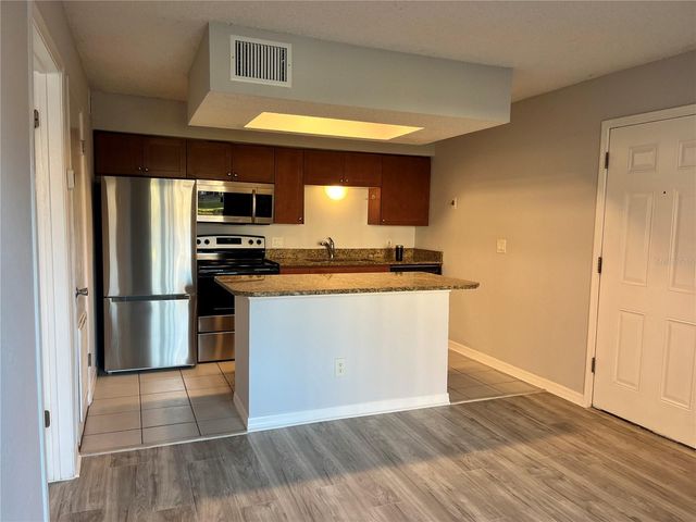 10200 GANDY BOULEVARD N 617, St Petersburg, FL 33702