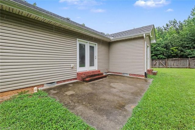 373 Bradley Tysinger Road, Lexington, NC 27295