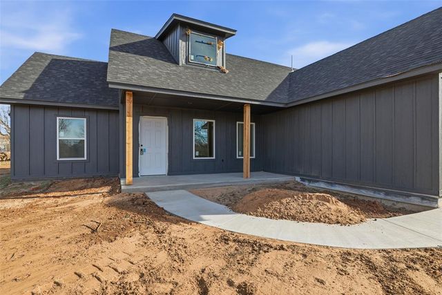 218 N Grand Avenue, El Reno, OK 73036