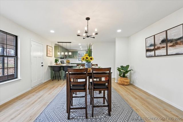 16561 N 56th West Avenue, Skiatook, OK 74070