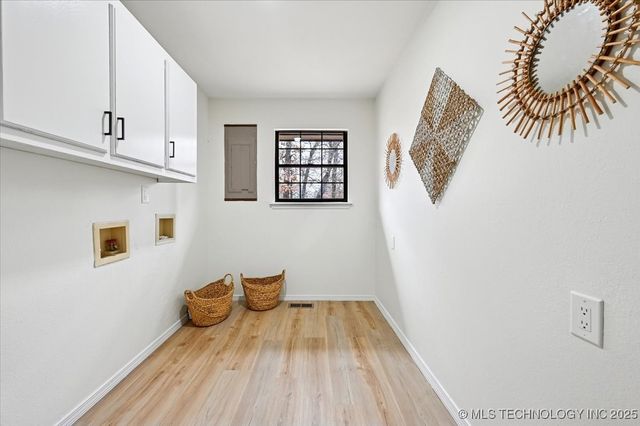 16561 N 56th West Avenue, Skiatook, OK 74070