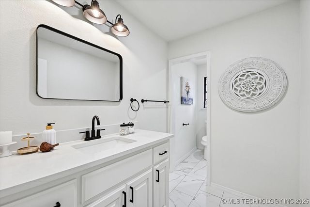 16561 N 56th West Avenue, Skiatook, OK 74070