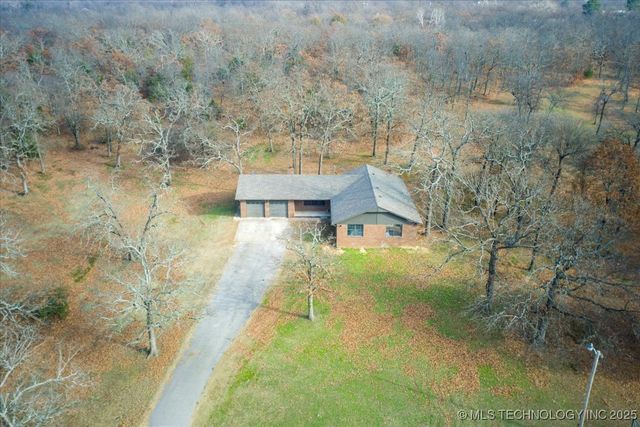 16561 N 56th West Avenue, Skiatook, OK 74070